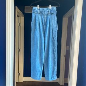 NWOT H&M Ultra High Rise Mom Jeans Belted Paper Bag Waist